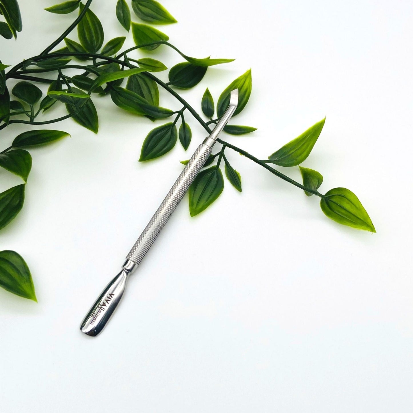 Cuticle Pusher & Cleaner | Double End - Manicure Tools
