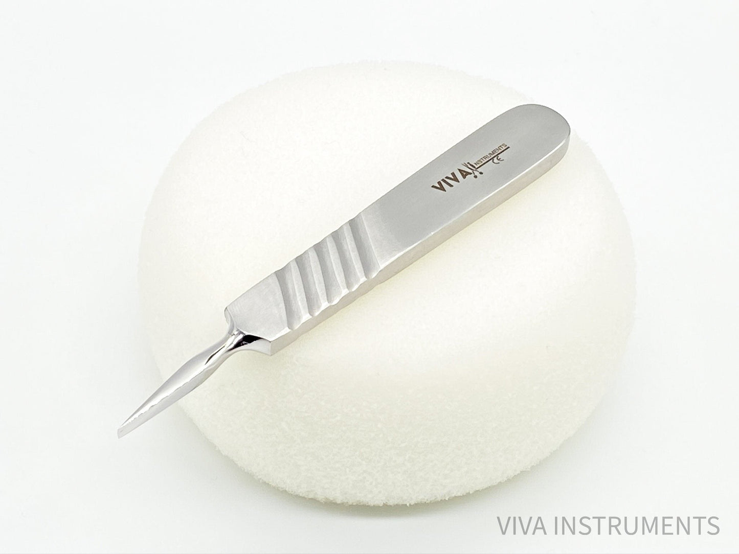 Francis Nail Elevator Angled - Podiatry Nail Surgery Instruments