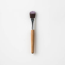 MASK BRUSH EFFORTLESS APPLICATION