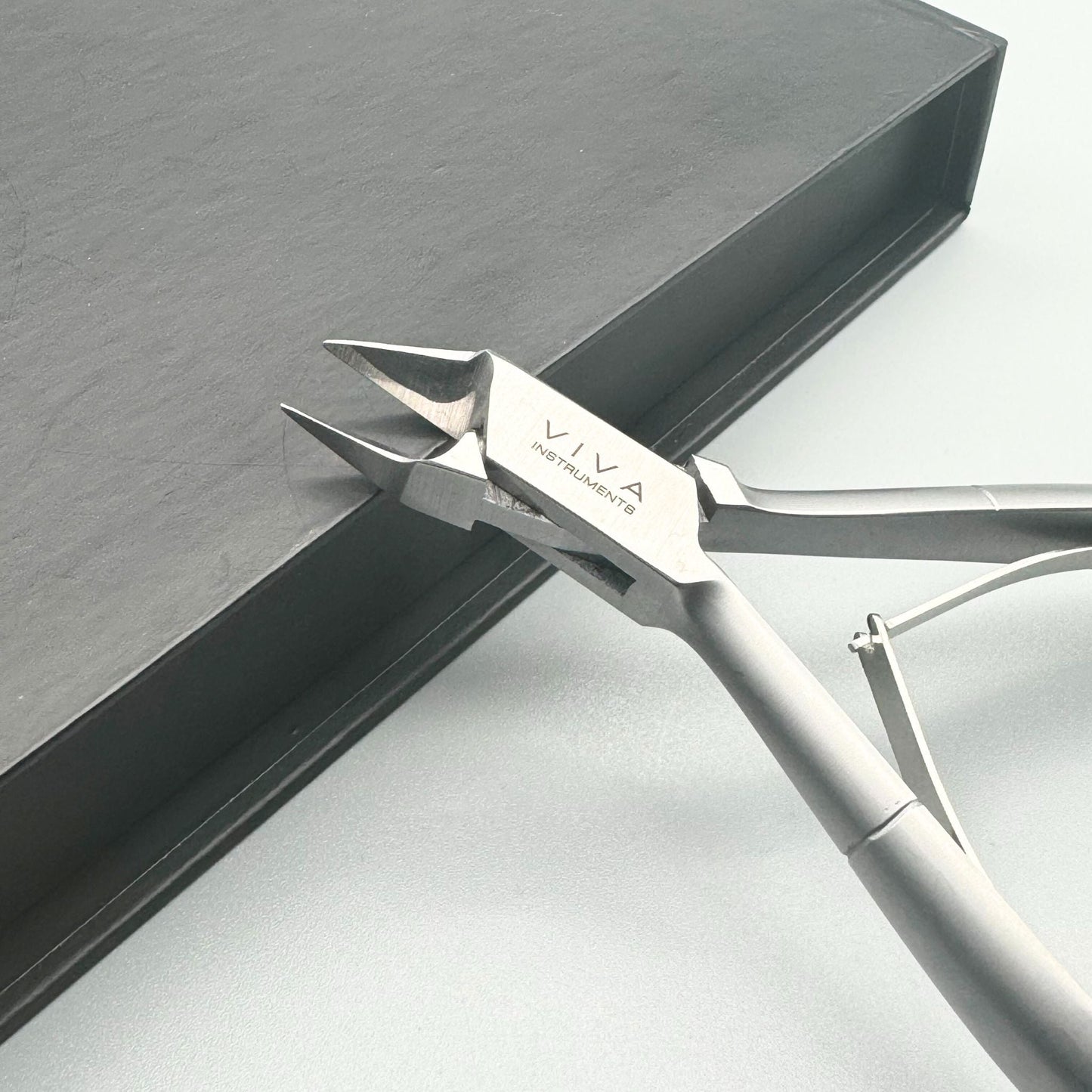 11.5cm - Ingrown Nail Nipper Pointed Straight